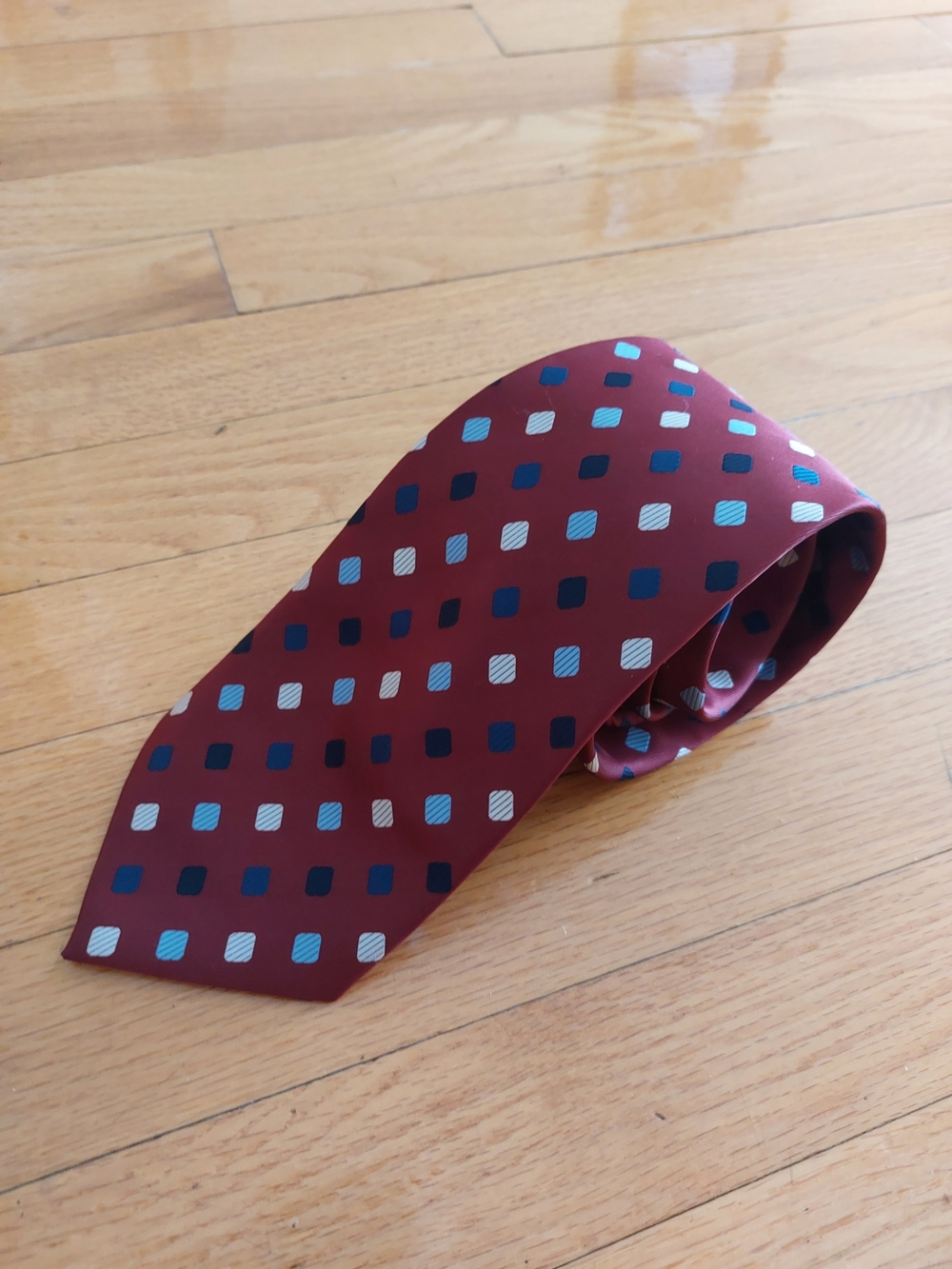 Cerruti 1881 Men's Burgundy Geometric Square-Print Tie